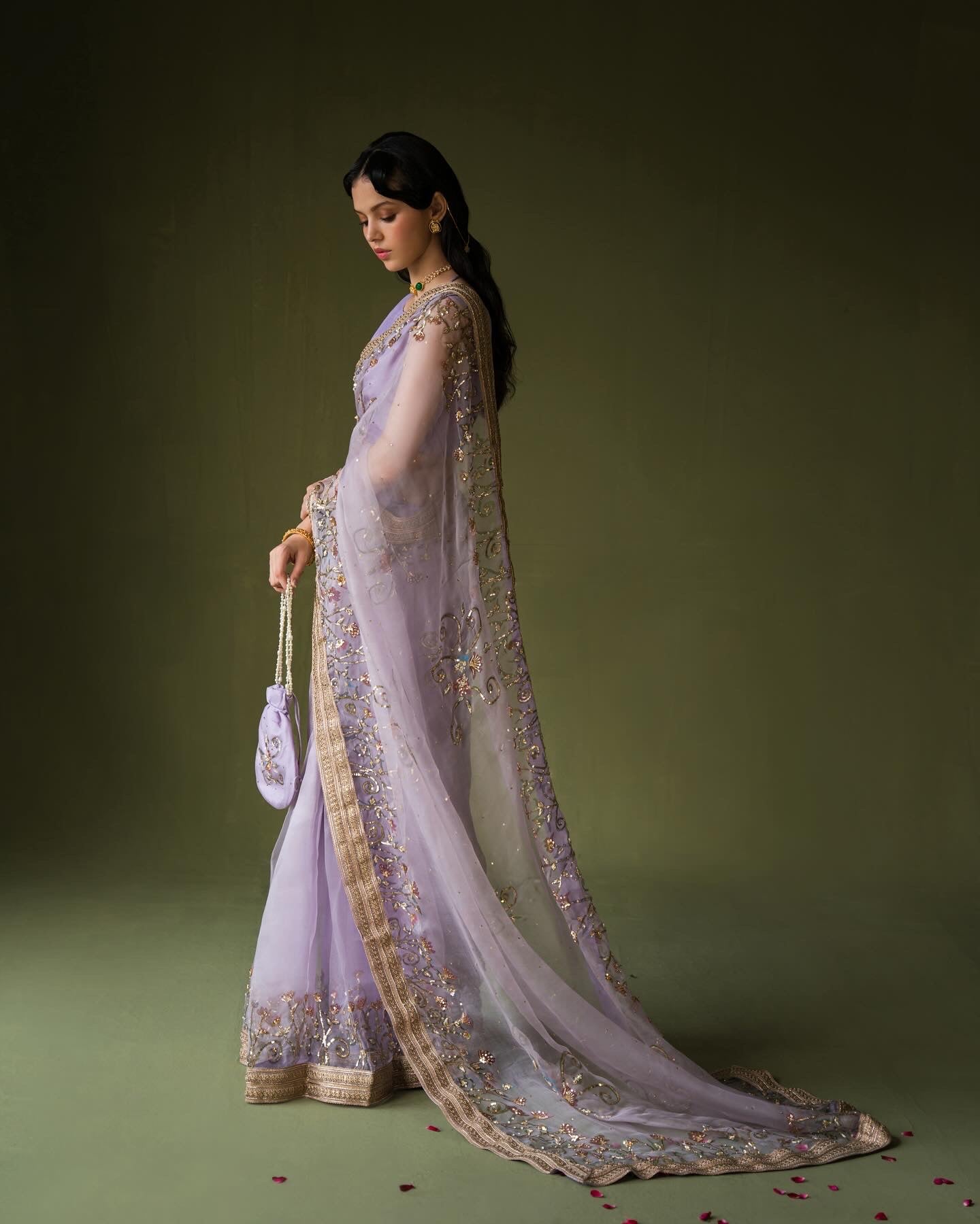 Manzil