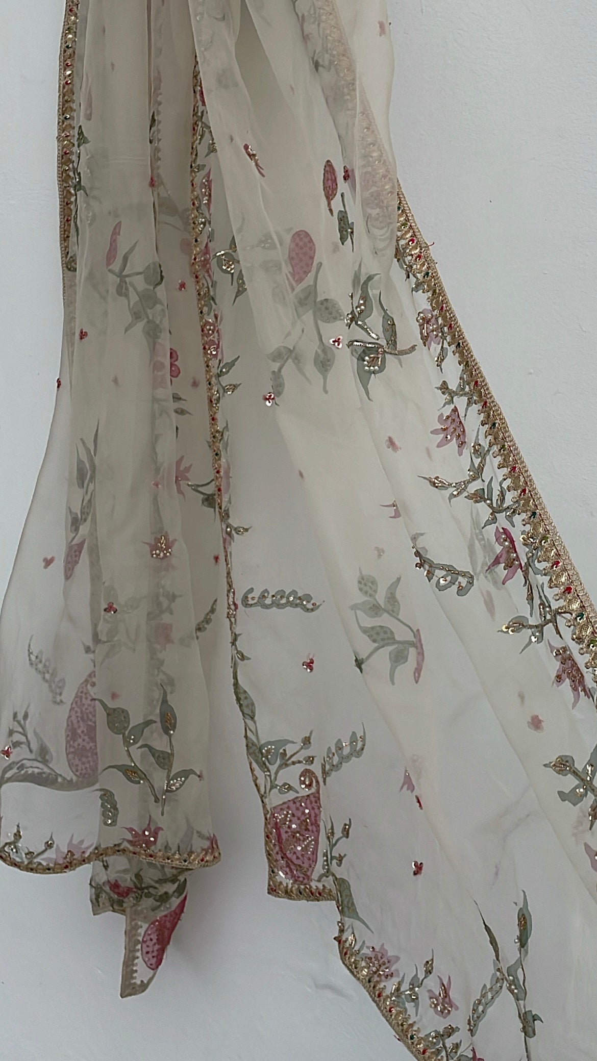 Festive HanPainted Dupatta