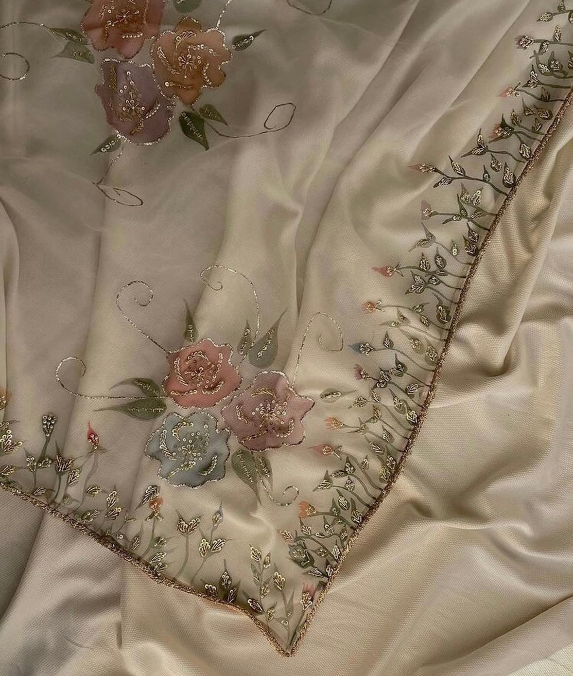 Festive HandPainted Duppata